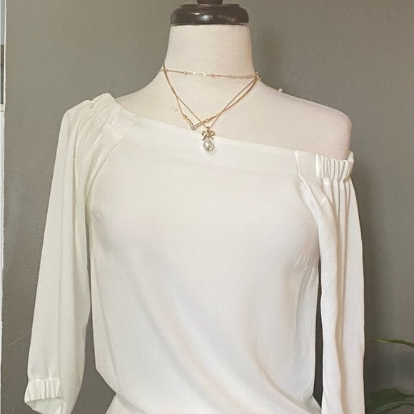 ⭐️ HP⭐️ Lovely Wilfred Elenor’s Blouse- Xsmall - Picture 4 of 8